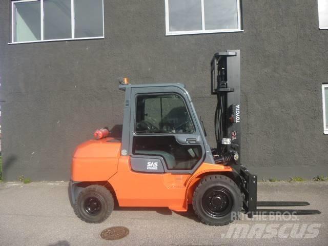 Toyota 7 FD A 50 Дизельные погрузчики