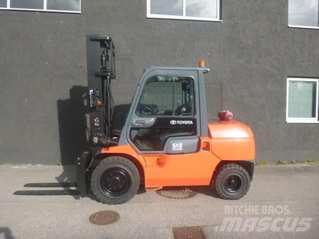 Toyota 7 FD A 50 Дизельные погрузчики