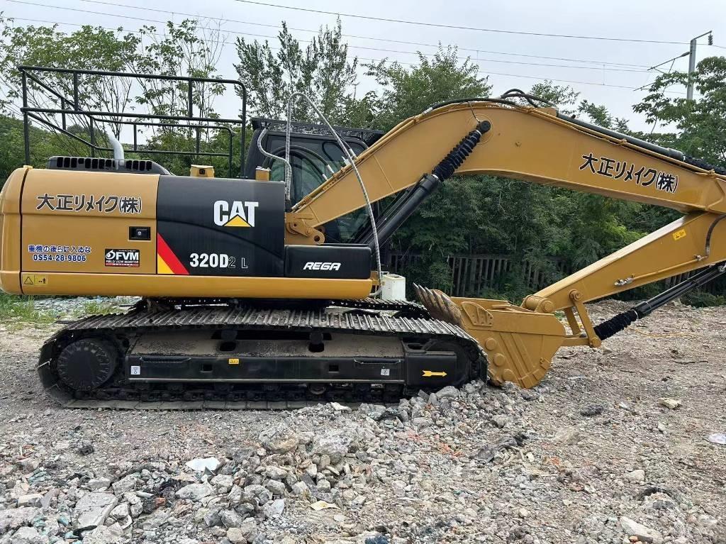 CAT 320 D2L Малые экскаваторы 7т-12т