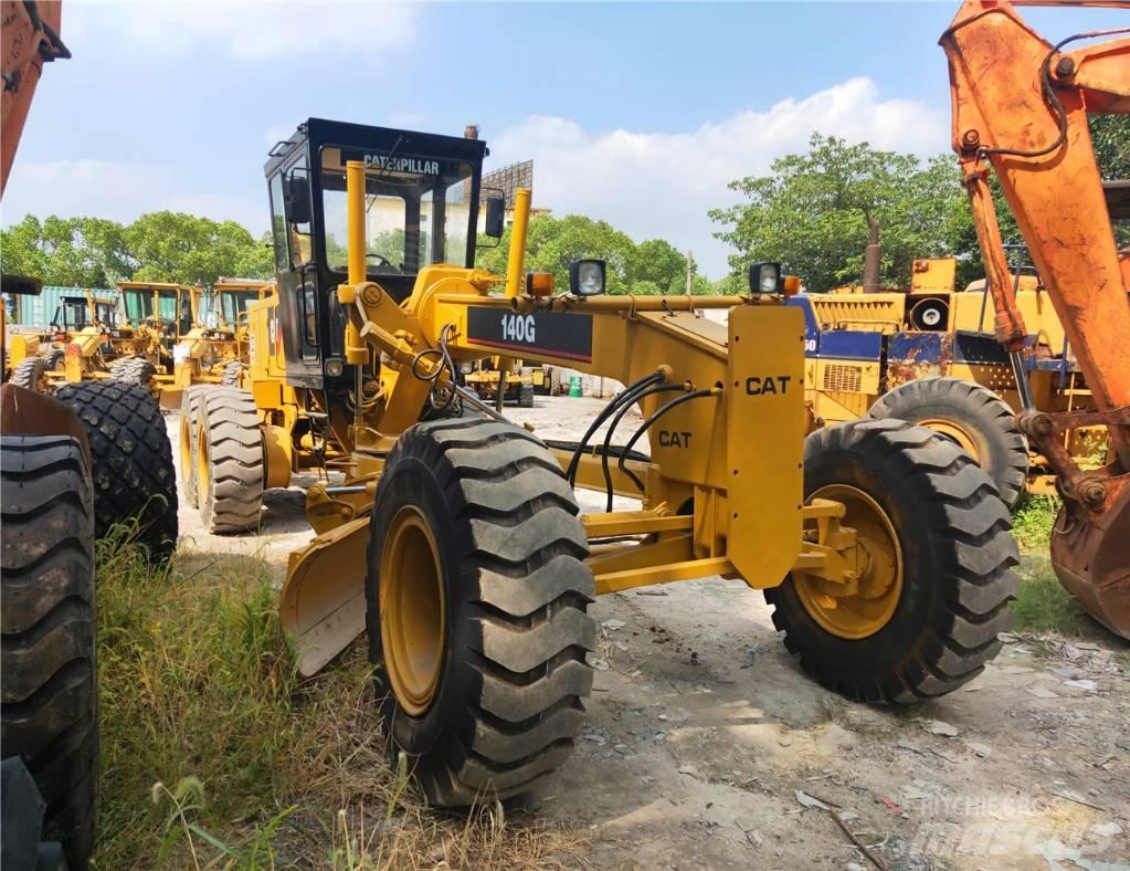 CAT 140G Грейдеры