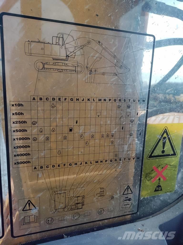 JCB JS 240 N LC Гусеничные экскаваторы