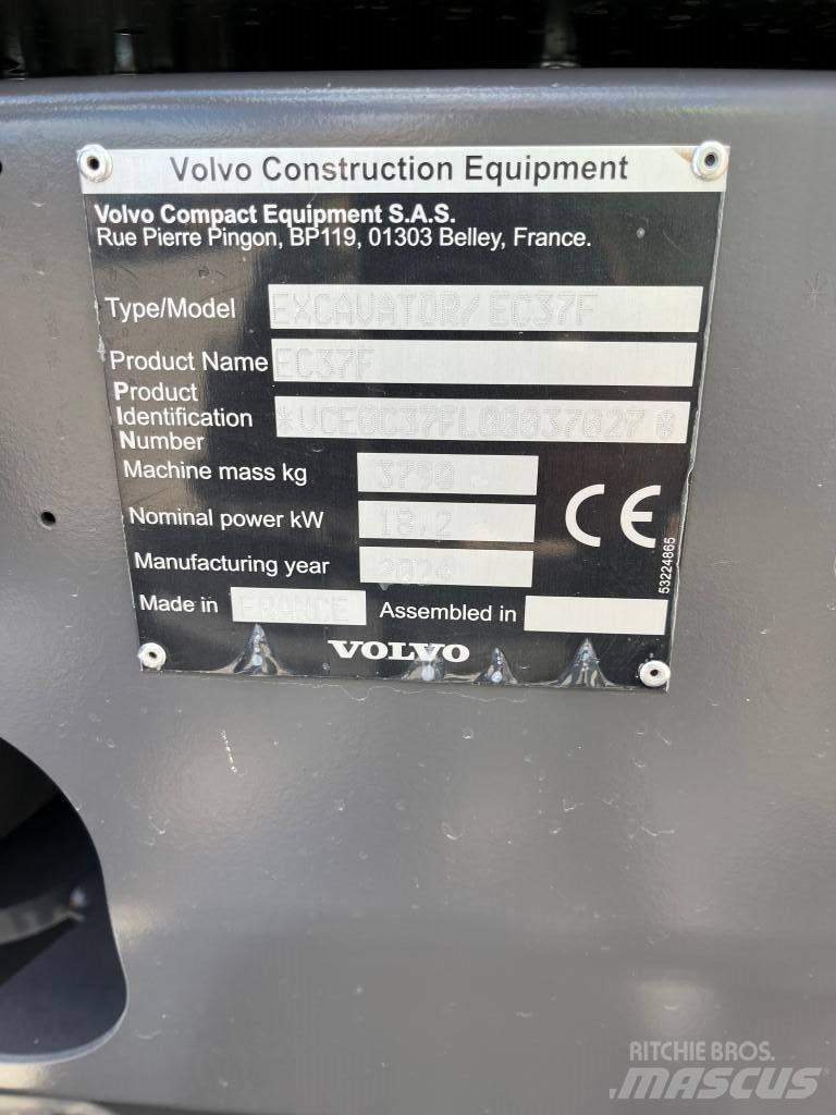 Volvo EC37F Мини-экскаваторы