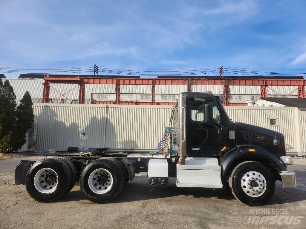 Peterbilt 567 Седельные тягачи