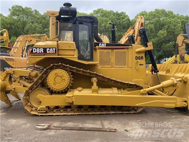 CAT D 8 R Гусеничные бульдозеры