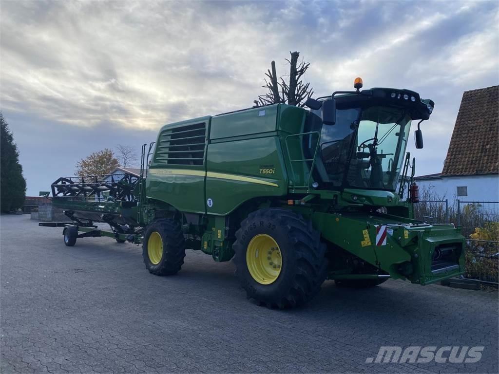 John Deere T550 Зерноуборочные комбайны