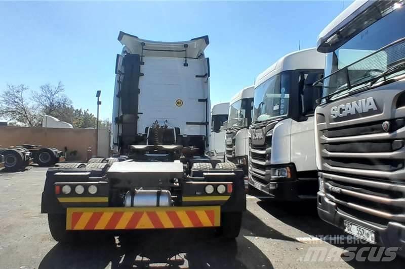 Volvo FH 440 Специальные грузовики
