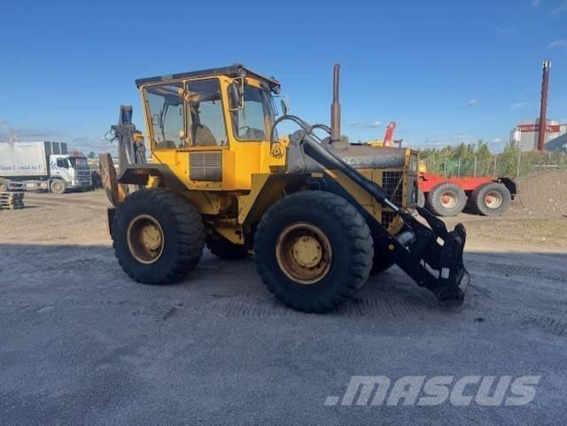 Volvo BM 6300 Экскаваторы-погрузчики