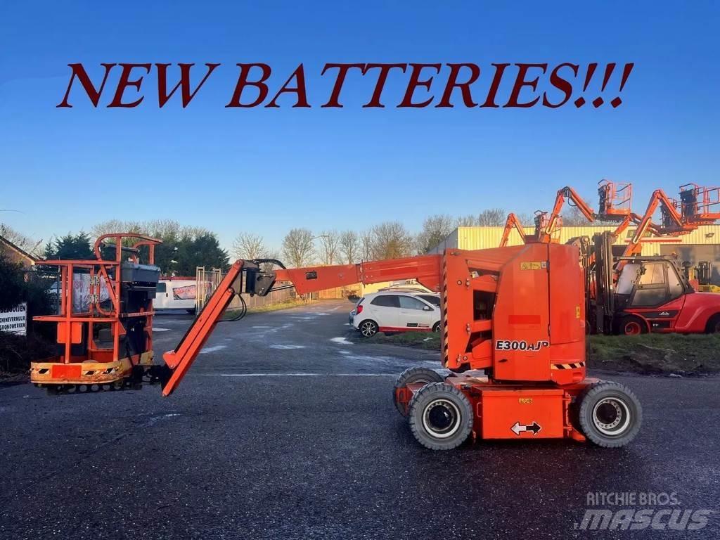JLG E300AJP Коленчатые подъемники