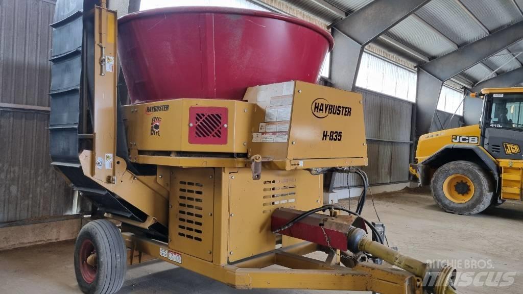 Haybuster H-835 Измельчители тюков