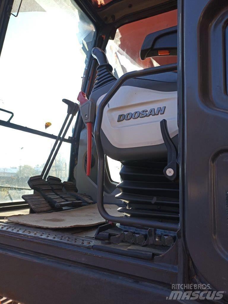 Doosan DX340LC-5 Экскаваторы-погрузчики