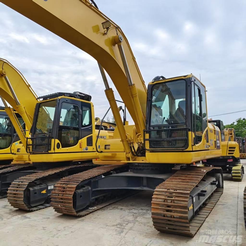 Komatsu PC 220-8 Гусеничные экскаваторы