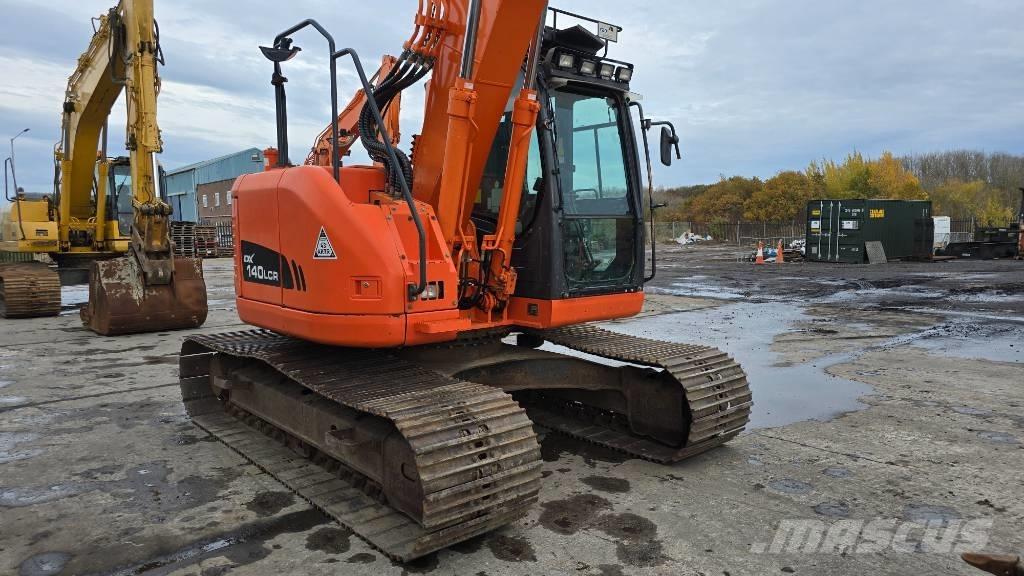 Doosan DX 140 LCR-3 Гусеничные экскаваторы