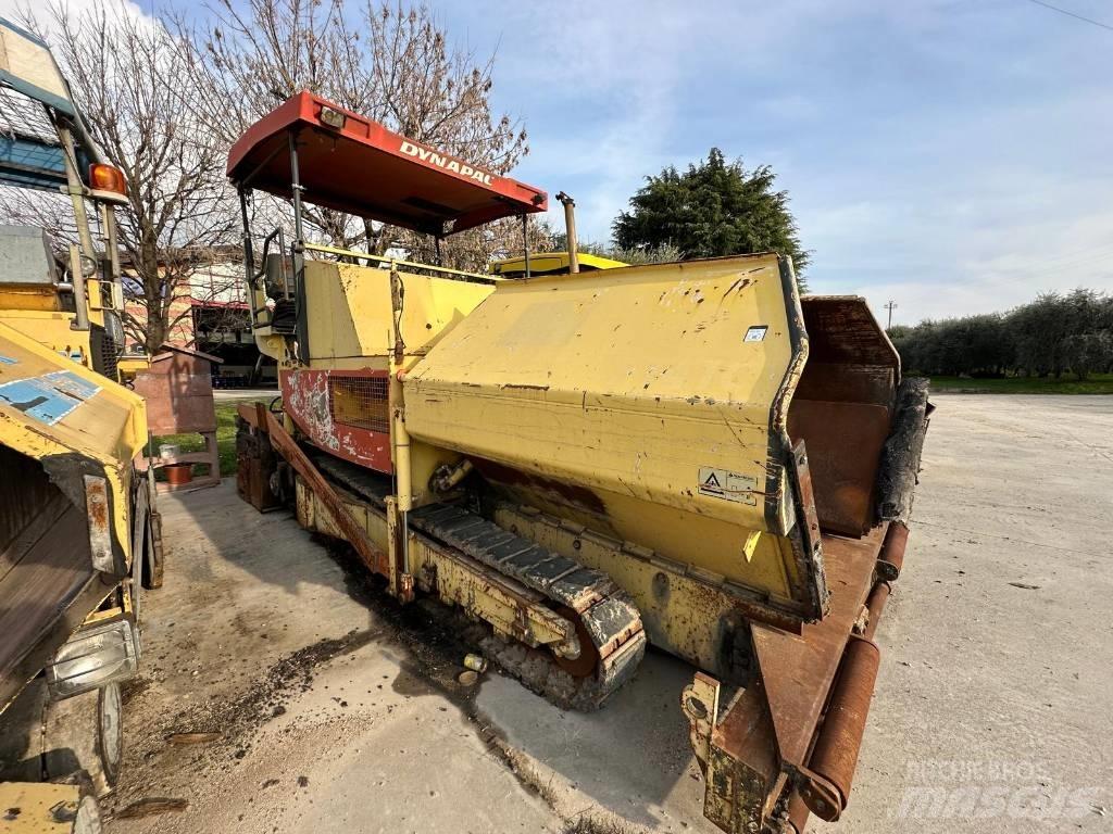 Dynapac F 141 C Асфальтоукладчики