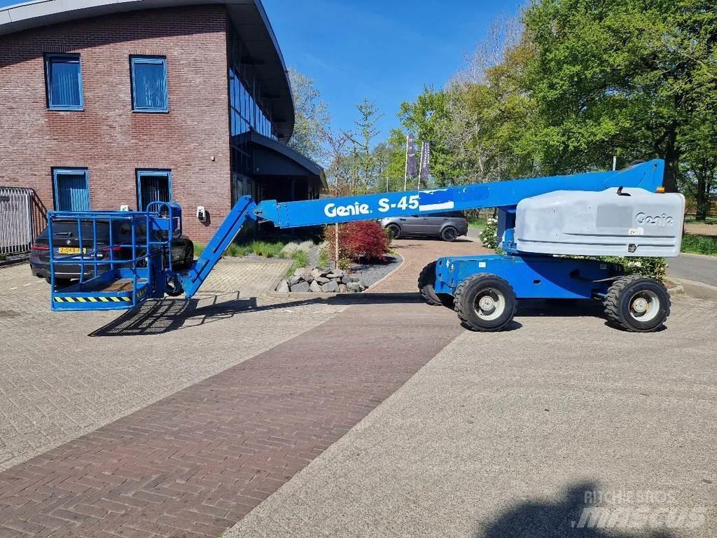 Genie S-45 Телескопические подъемники