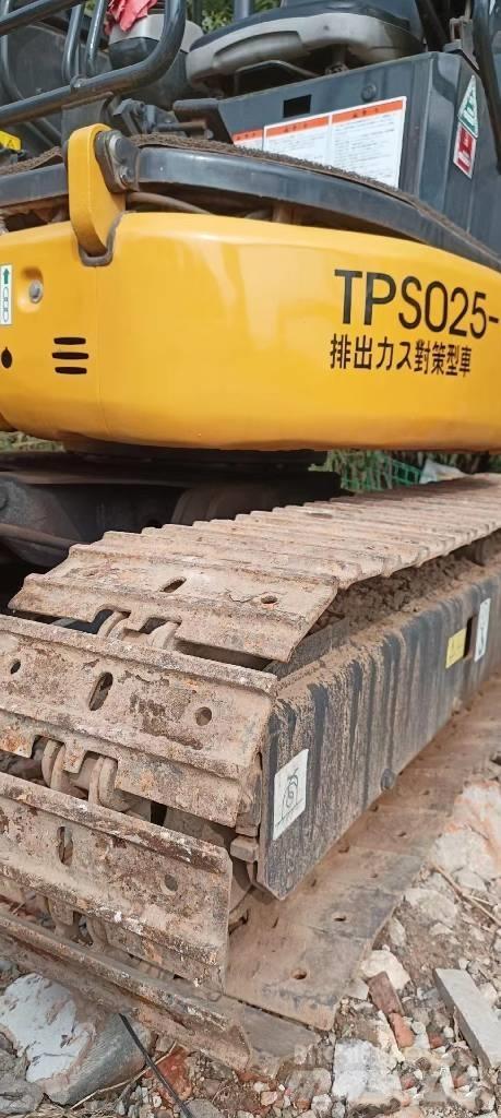 Komatsu PC35 Мини-экскаваторы