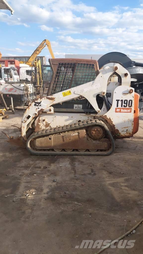 Bobcat T 190 Гусеничные фронтальные погрузчики