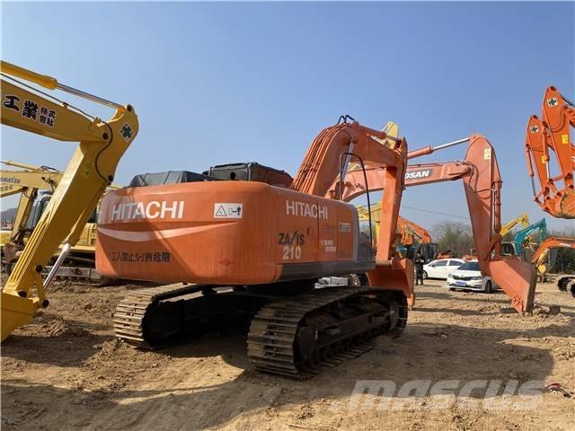 Hitachi ZX210 Гусеничные экскаваторы
