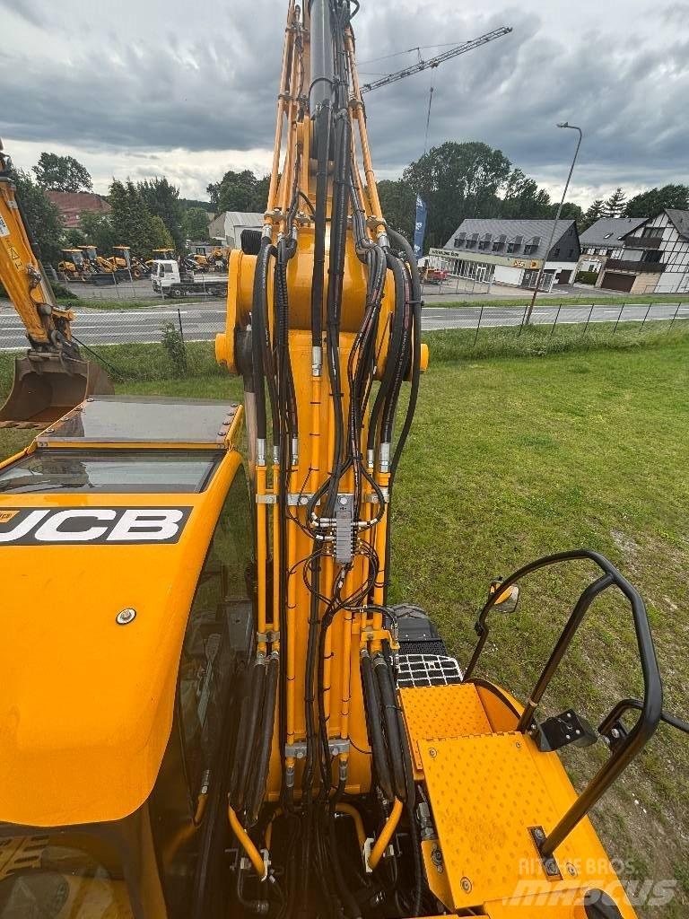JCB JS 145 W Колёсные экскаваторы