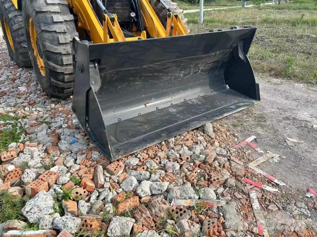 JCB 4CX Экскаваторы-погрузчики