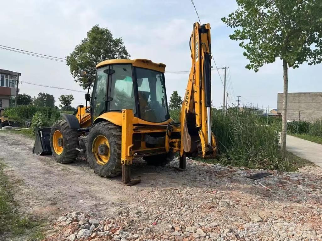JCB 4CX Экскаваторы-погрузчики