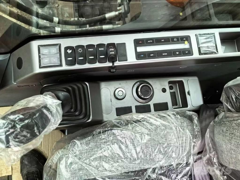 Doosan DX215 Гусеничные экскаваторы