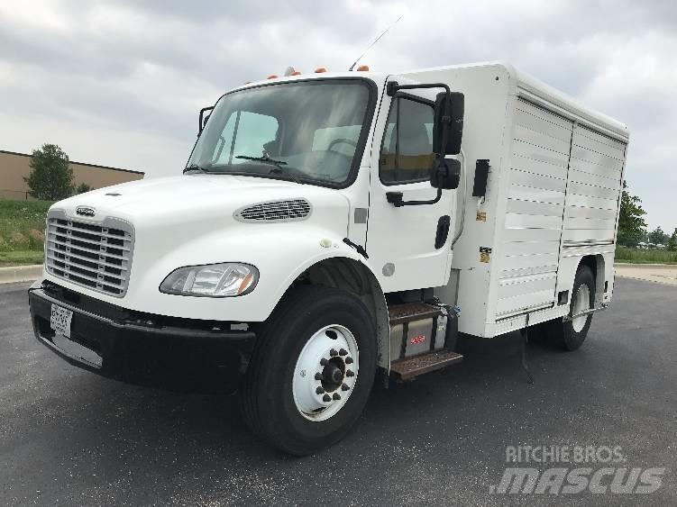 Freightliner M2 Грузовики для доставки напитков