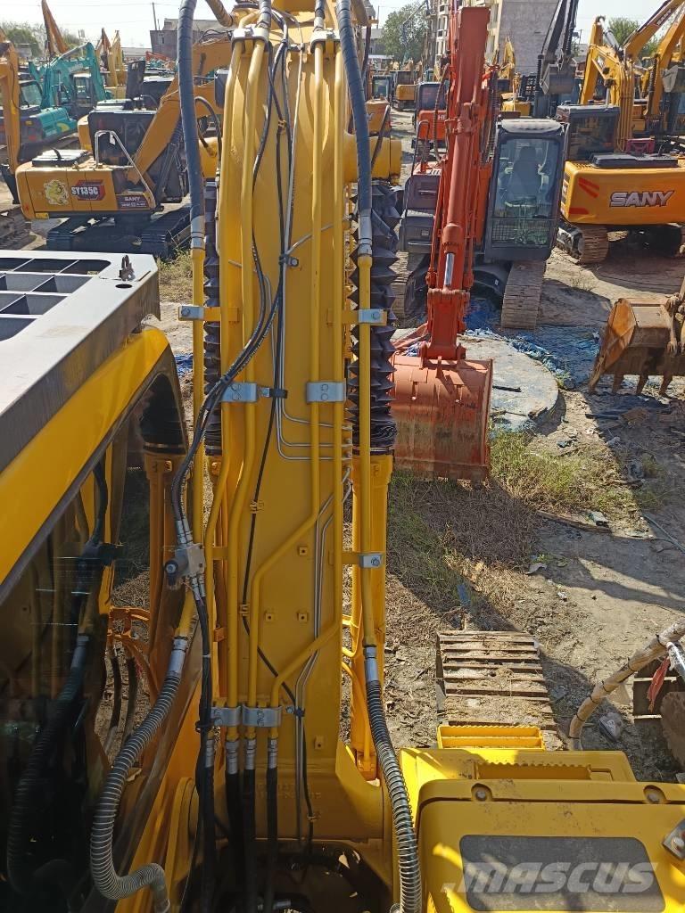 Komatsu PC 130 Гусеничные экскаваторы