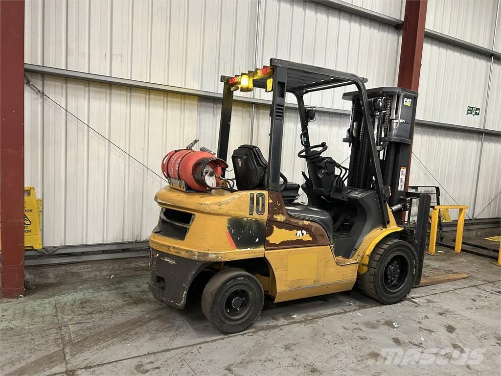 CAT GP30NT Газовые погрузчики
