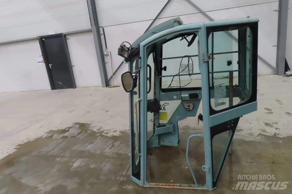 Yanmar Vio 75 Кабины и интерьер