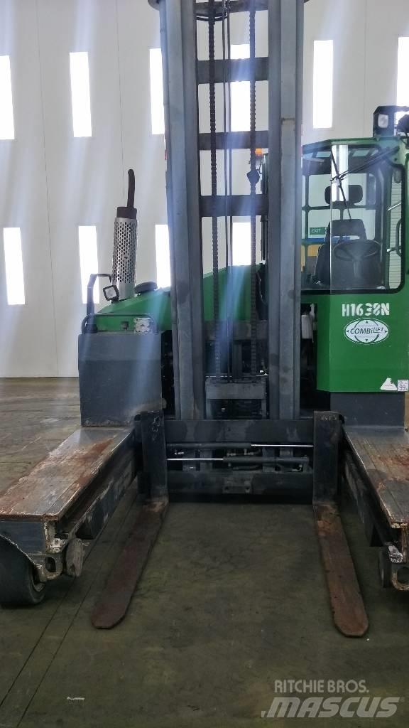 Combilift C4500 Боковые погрузчики