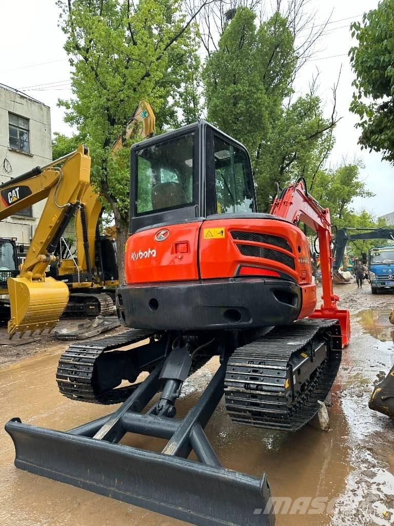 Kubota KX 155 Гусеничные экскаваторы