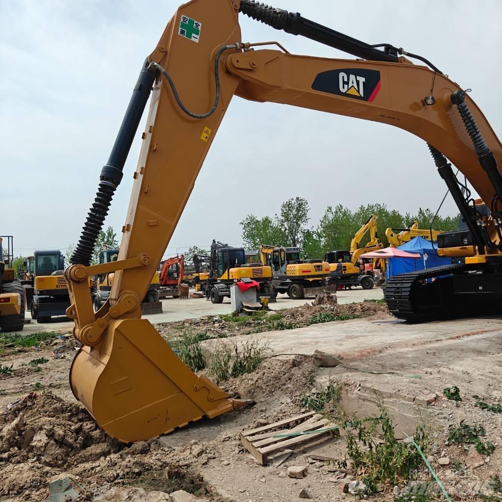 CAT 330D2 Гусеничные экскаваторы