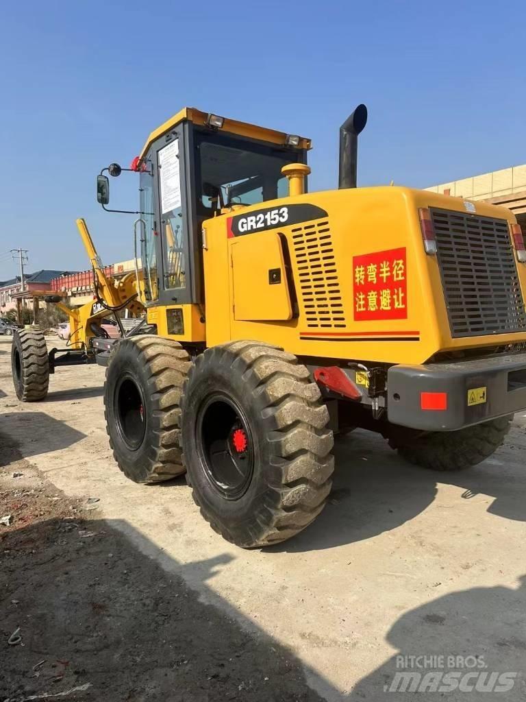 XCMG GR 2153 Грейдеры