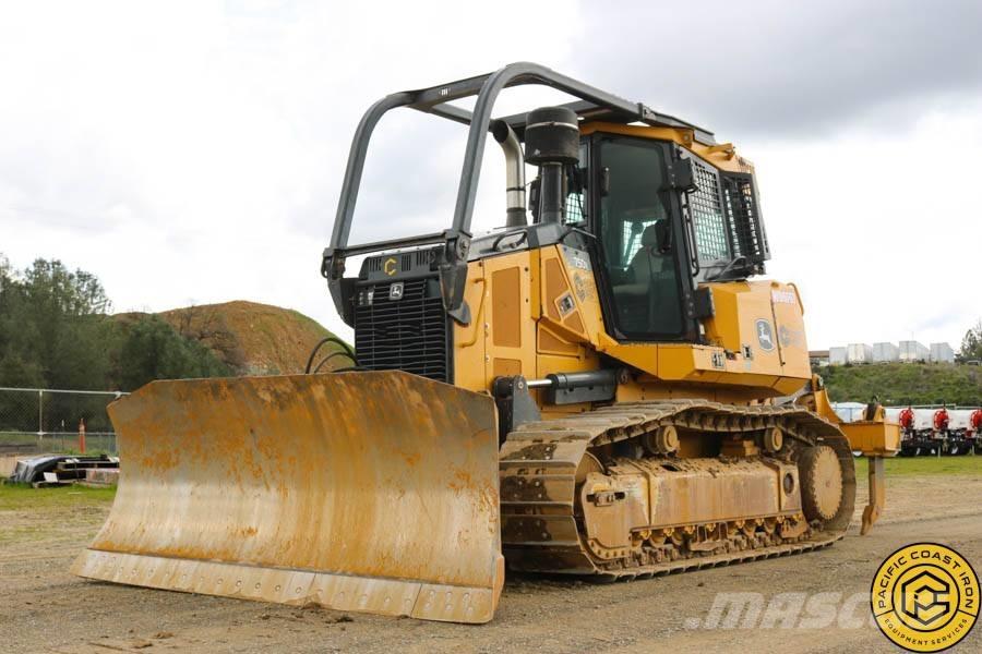 DEERE 750K XLT Гусеничные бульдозеры