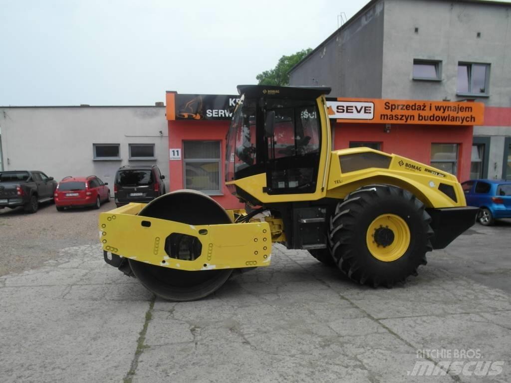 Bomag BW 213 DH-5 Грунтовые катки