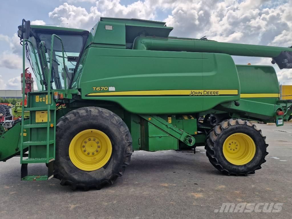 John Deere T670 Зерноуборочные комбайны