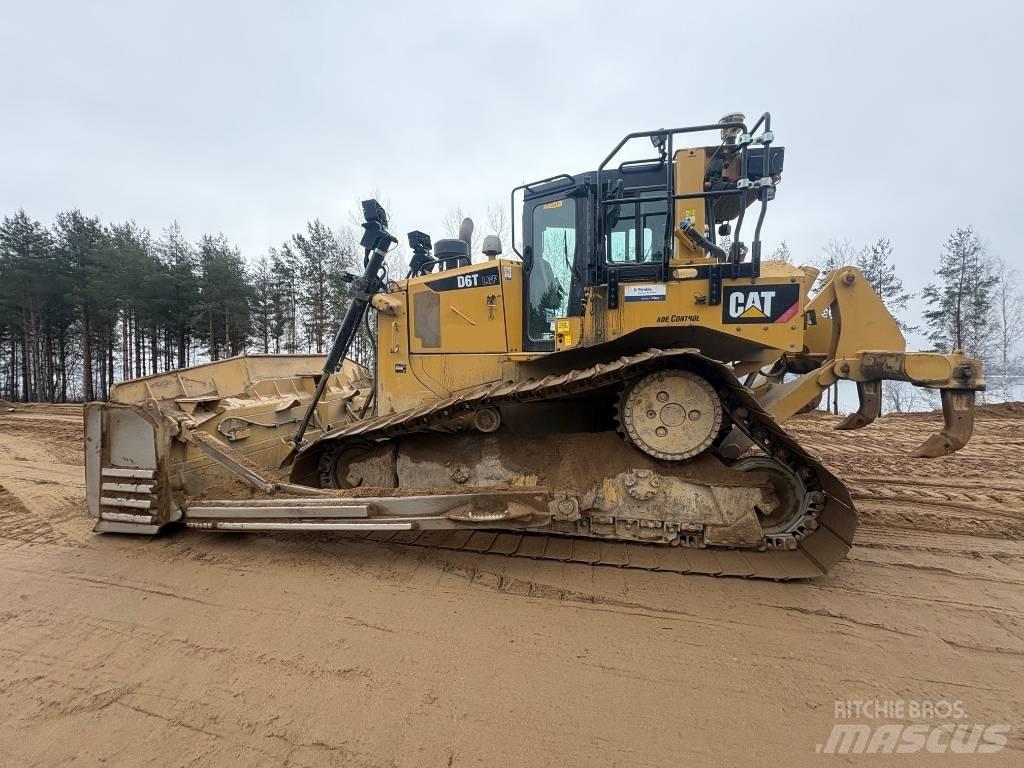 CAT D 6 T LGP Гусеничные бульдозеры