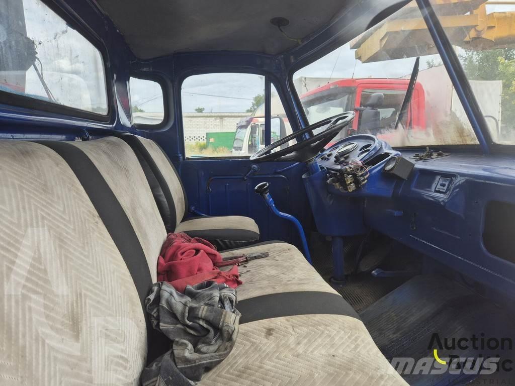 Tatra MPT27 Автокраны