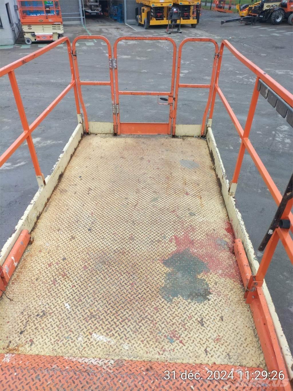 JLG 4069LE Ножничные подъемники