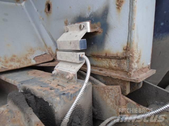 Manac 44226A20 Самосвальные прицепы