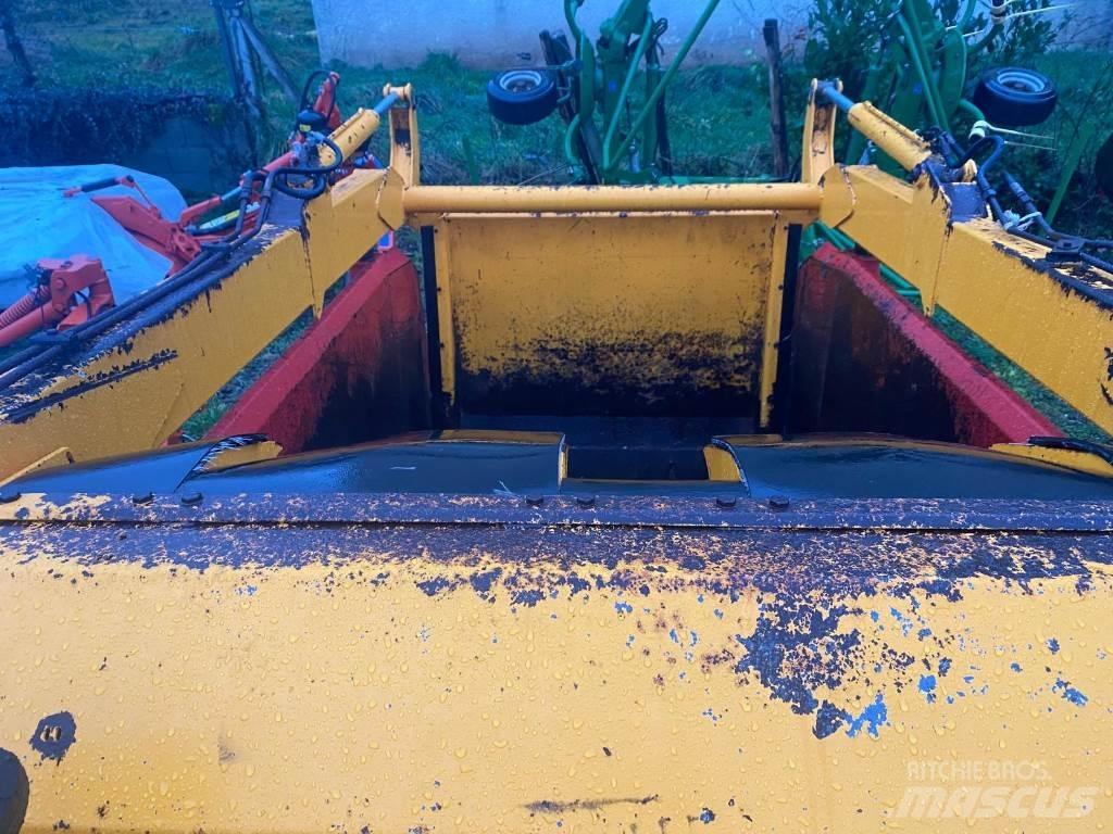 Gyrax 5500L Оборудование для разгрузки силоса