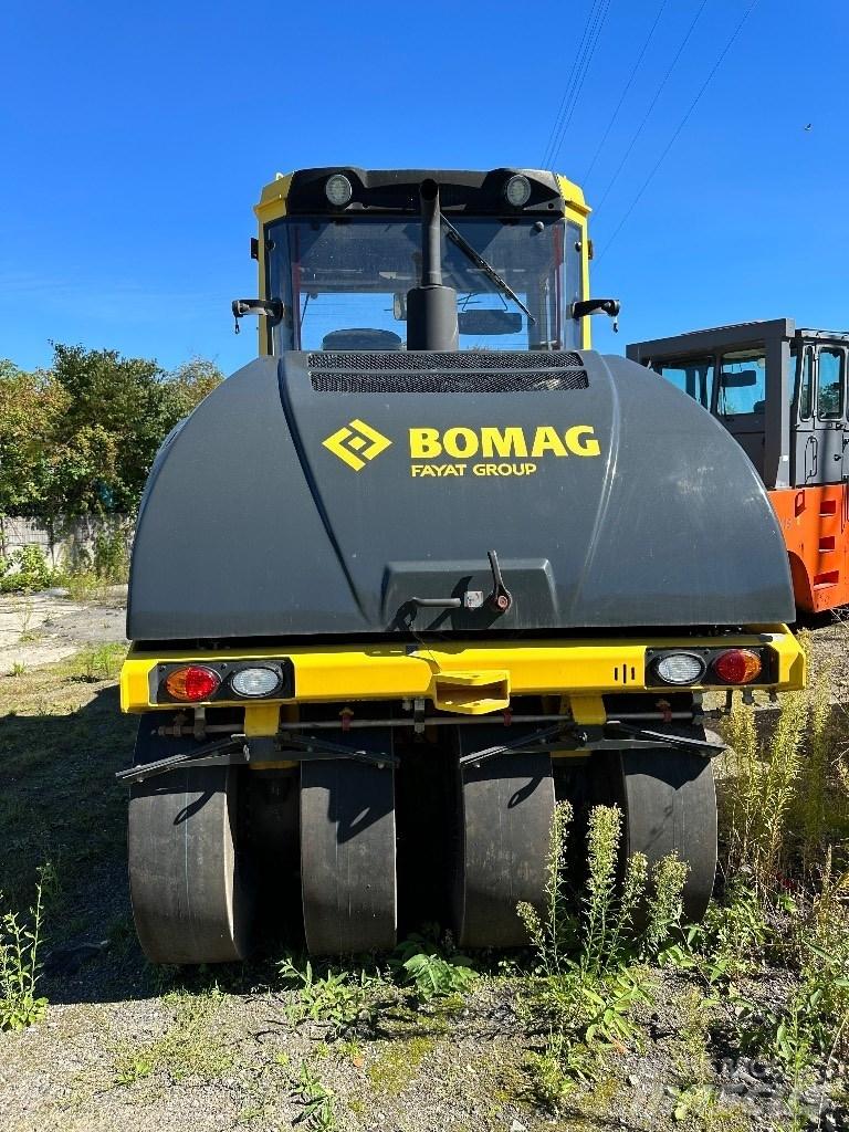 Bomag BW24RH Пневматические катки