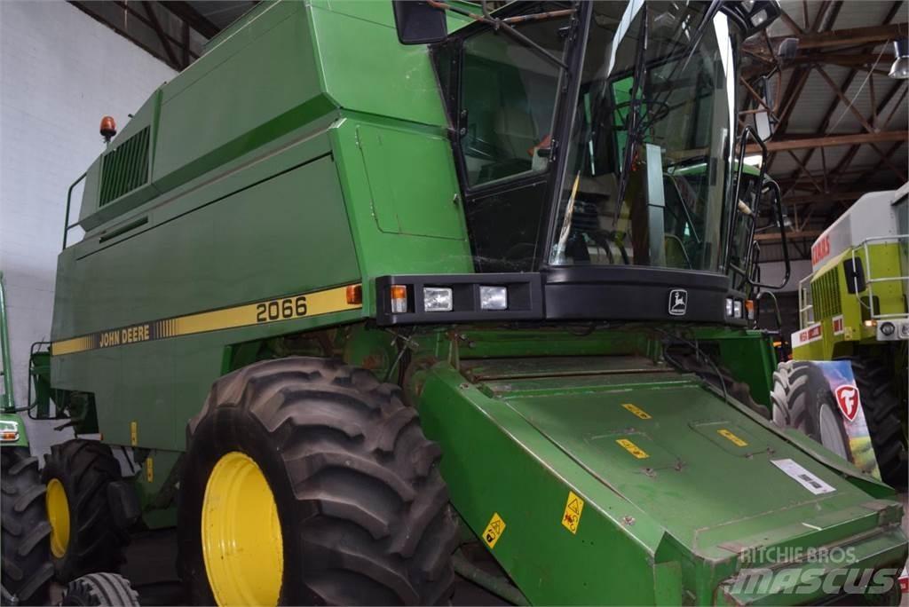 John Deere 2066 Зерноуборочные комбайны