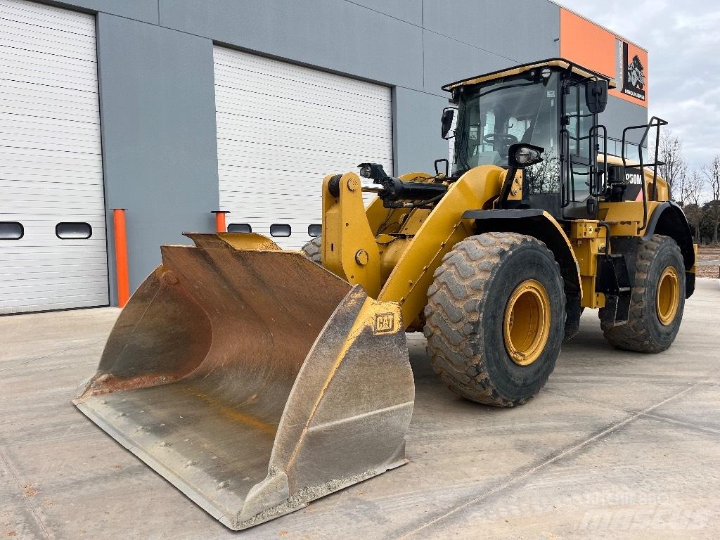 CAT 950 M Малые погрузчики