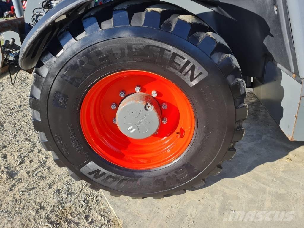 CLAAS Scorpion 9055 Телескопические погрузчики