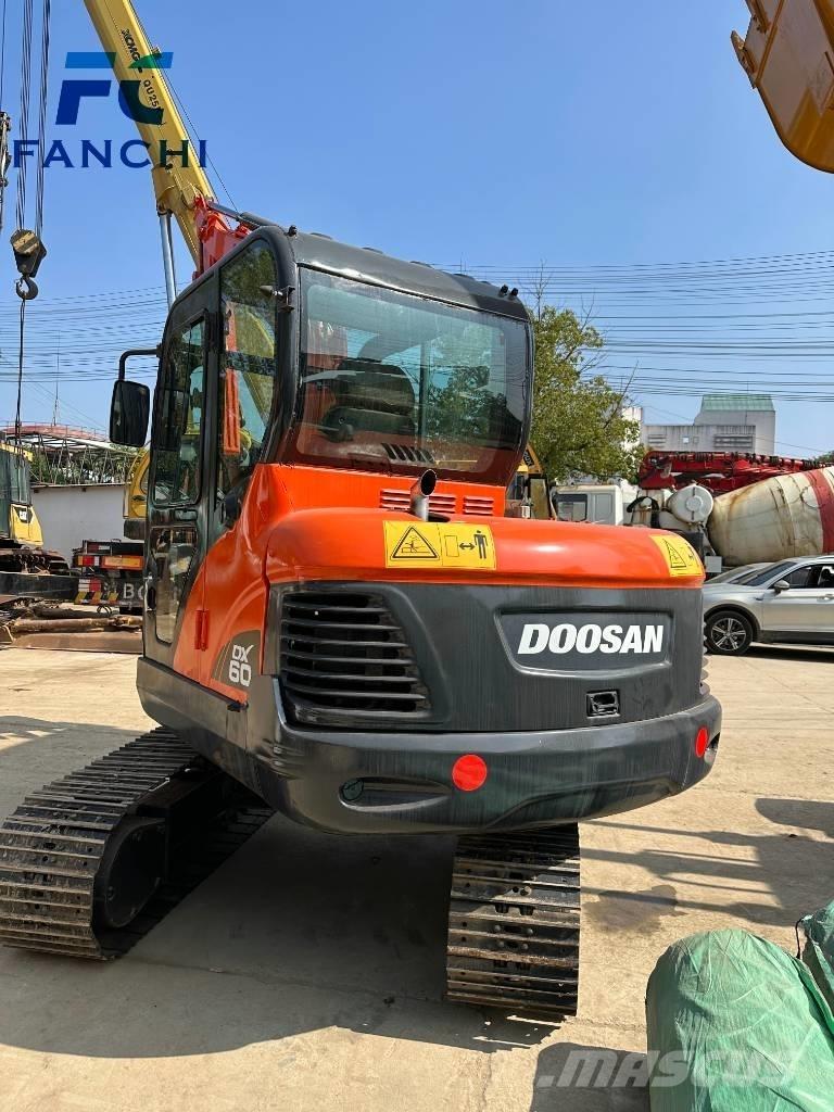 Doosan DX 60-9 C Гусеничные экскаваторы