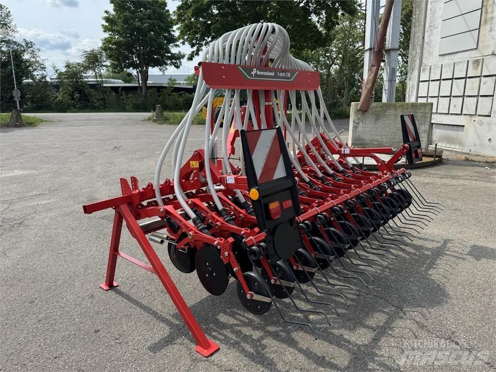 Kverneland CB 3000 Сеялки
