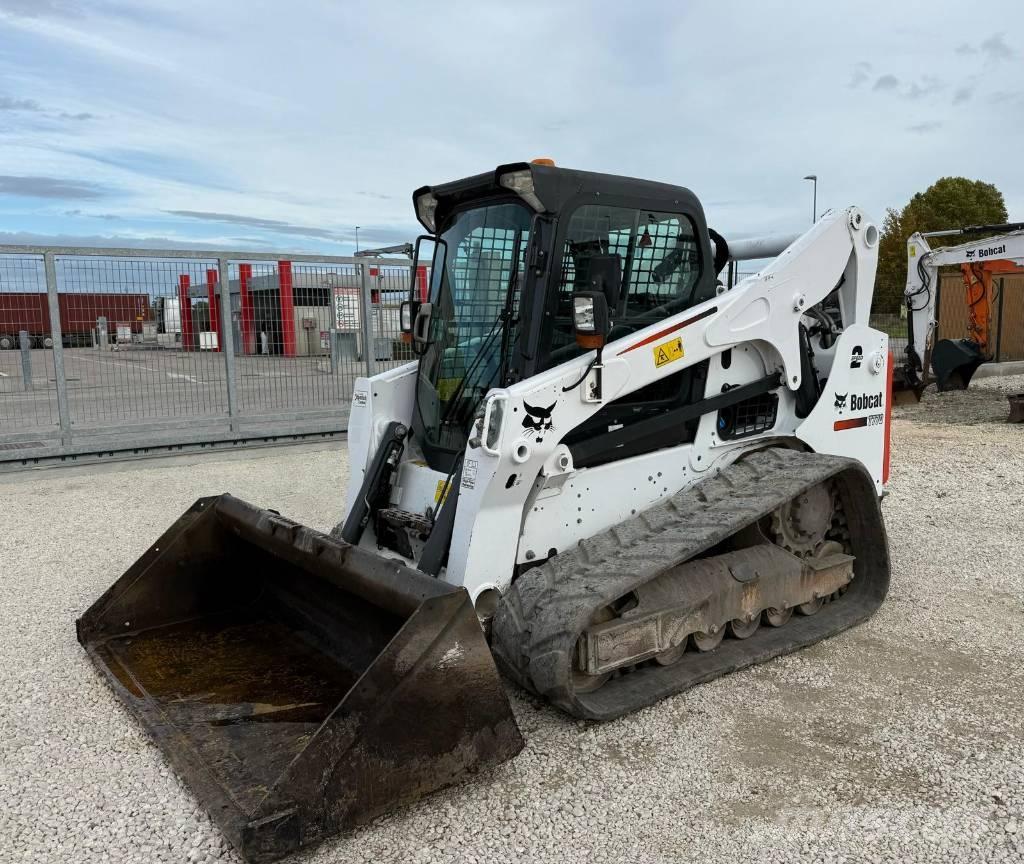 Bobcat T 770 Гусеничные фронтальные погрузчики