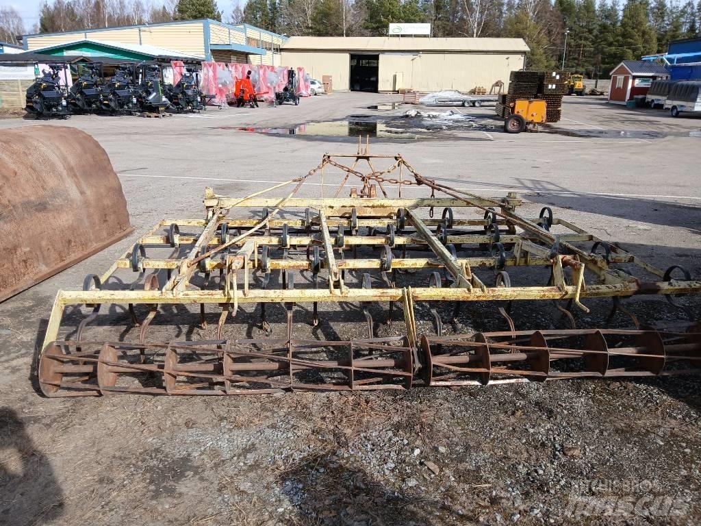  Äes S-piikki Пружинные бороны