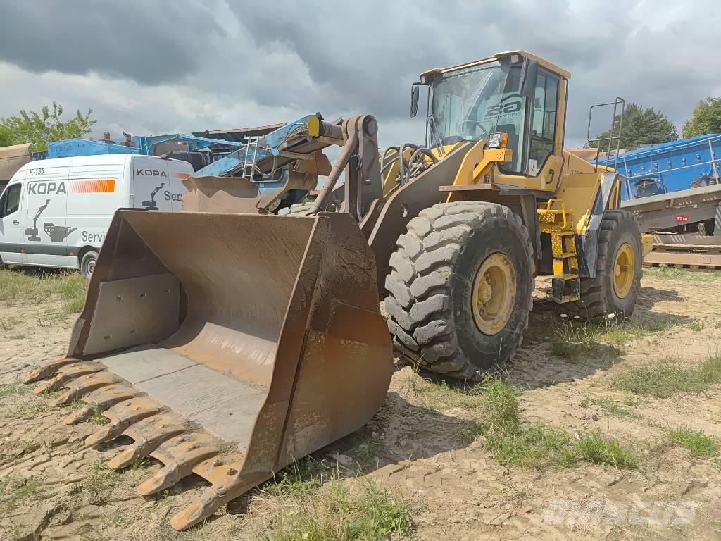 Volvo L 180 F Фронтальные погрузчики